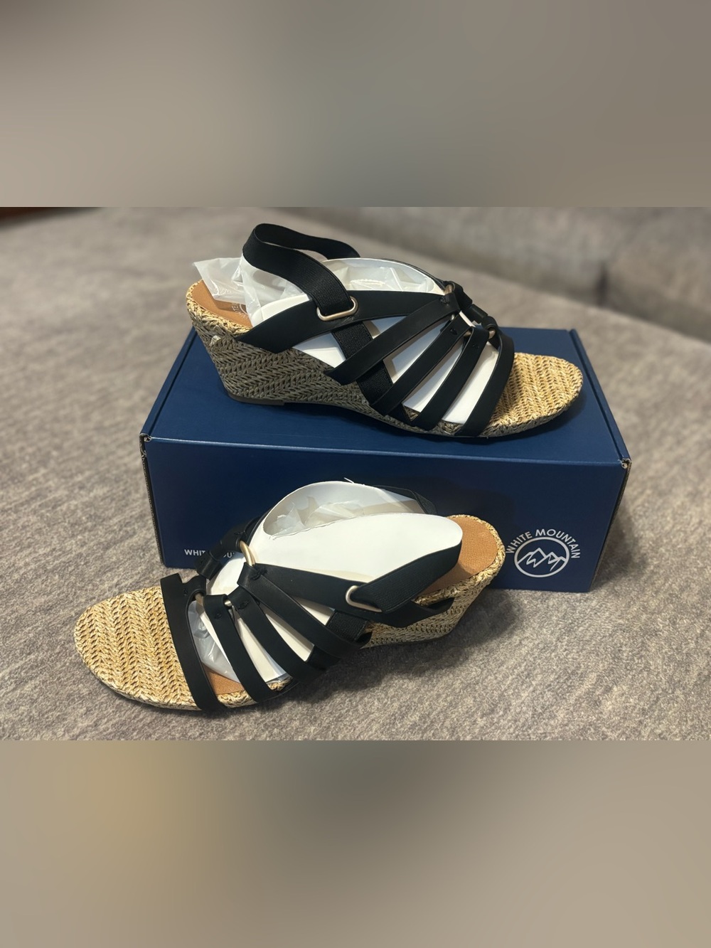 White Mountain Ataps Wedge Sandal Size 9.5 NWT